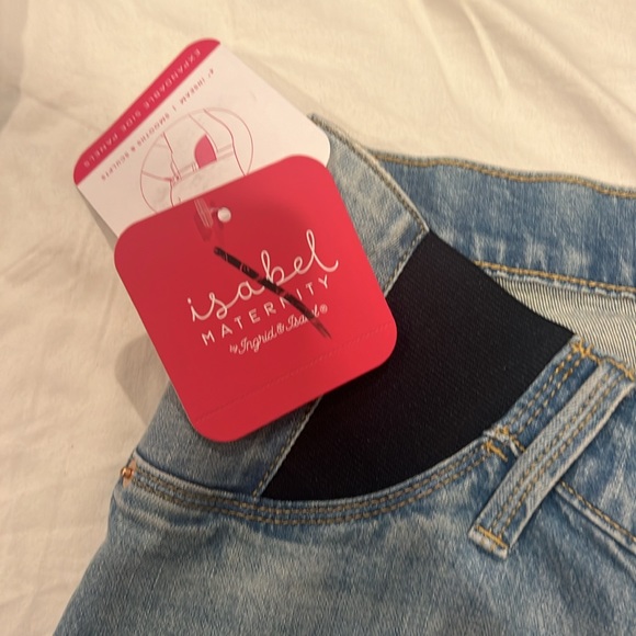 ☀️NWT Maternity Jean Shorts☀️ - Picture 4 of 7